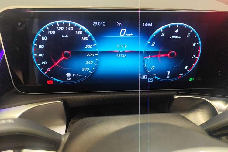 Used Mercedes-Benz GLB 2020 GLB 200 Stylish Edition Instrument Cluster