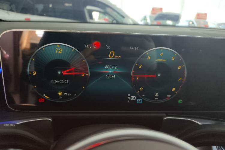 Used Mercedes-Benz GLB 2020 GLB 200 Stylish Edition Instrument Cluster