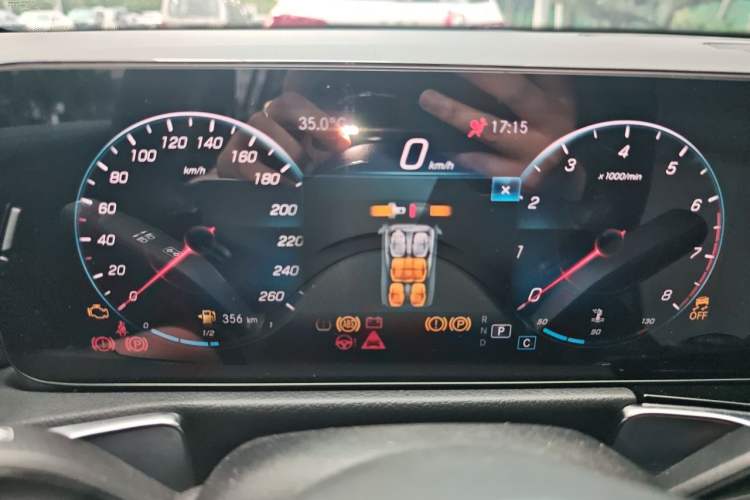 Used Mercedes-Benz GLB 2020 Facelift GLB 200 Fashion Edition Instrument Cluster