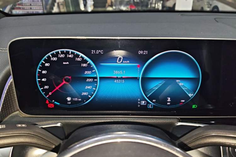 Used Mercedes-Benz GLB 2020 Updated GLB 200 Dynamic Edition Instrument Cluster