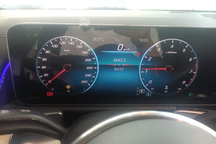 Used Mercedes-Benz GLB 2020 Facelift GLB 200 Fashion Edition Instrument Cluster