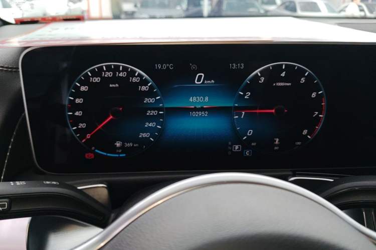 Used Mercedes-Benz GLB 2020 GLB 200 Dynamic Edition Instrument Cluster