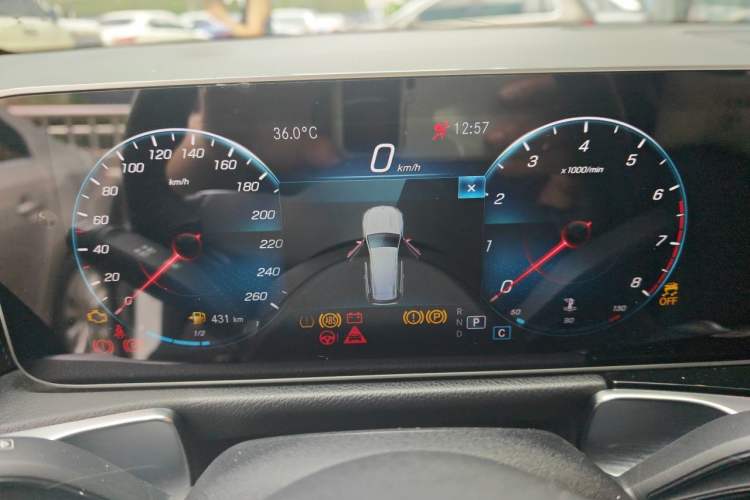 Used Mercedes-Benz GLB 2020 Facelift GLB 200 Fashion Edition Instrument Cluster