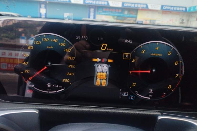 Used Mercedes-Benz GLB 2020 GLB 200 Stylish Edition Instrument Cluster