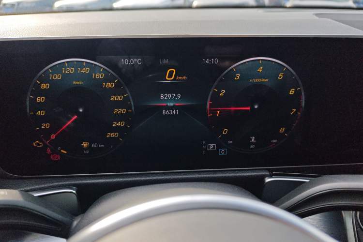 Used Mercedes-Benz GLB 2020 GLB 200 Dynamic Edition Instrument Cluster