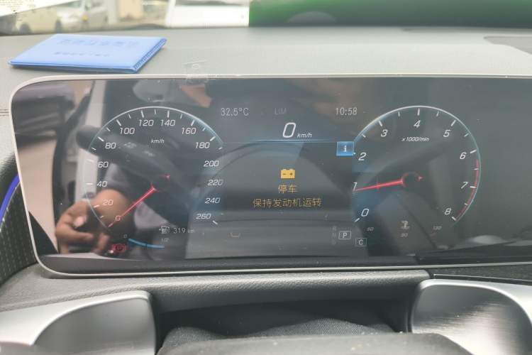 Used Mercedes-Benz GLB 2020 Updated GLB 200 Dynamic Edition Instrument Cluster