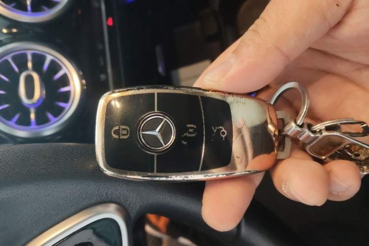 Used Mercedes-Benz GLB 2020 Facelift GLB 200 Fashion Edition Interior 1