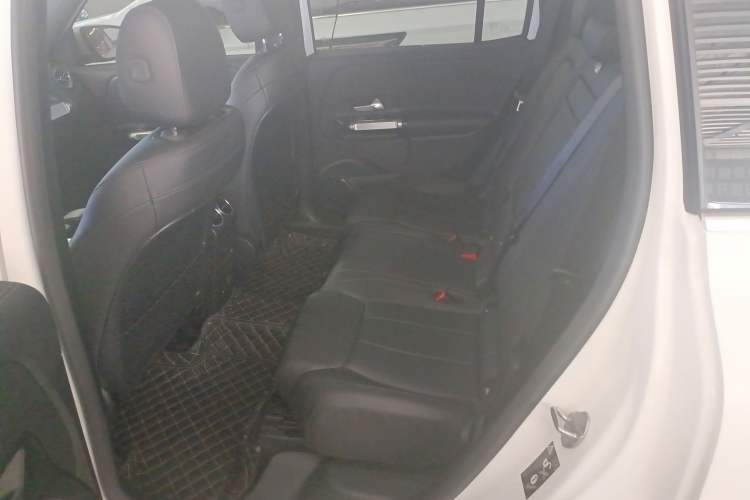 Used Mercedes-Benz GLB 2020 GLB 200 Dynamic Edition Interior 1