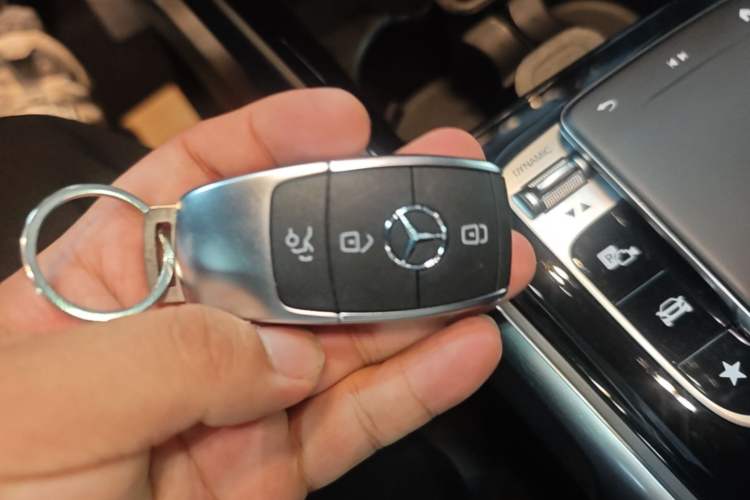 Used Mercedes-Benz GLB 2020 GLB 200 Stylish Edition Interior 1