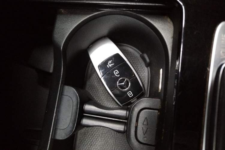 Used Mercedes-Benz GLB 2020 GLB 200 Dynamic Edition Interior 1