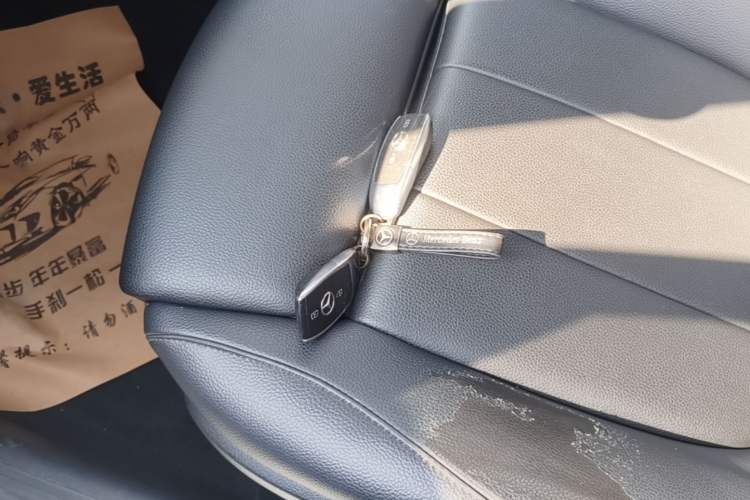Used Mercedes-Benz GLB 2020 GLB 200 Dynamic Edition Interior 1