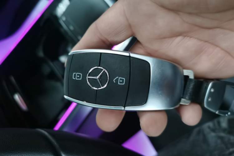 Used Mercedes-Benz GLB 2020 GLB 200 Dynamic Edition Interior 1