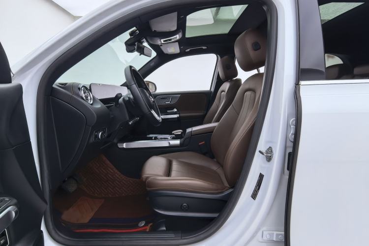 Used Mercedes-Benz GLB 2020 Facelift GLB 200 Fashion Edition Interior 2