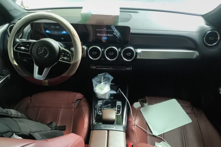 Used Mercedes-Benz GLB 2020 GLB 200 Dynamic Edition Interior 2