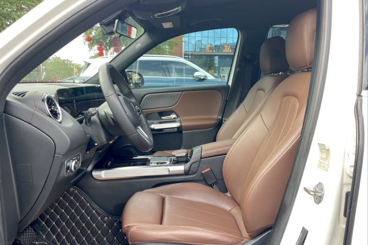 Used Mercedes-Benz GLB 2020 GLB 200 Dynamic Edition Interior 2