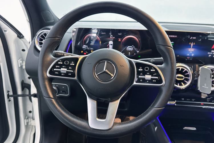 Used Mercedes-Benz GLB 2020 Facelift GLB 200 Fashion Edition Interior 2