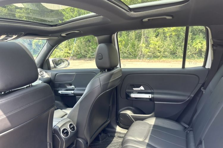 Used Mercedes-Benz GLB 2020 Updated GLB 200 Dynamic Edition Interior 3