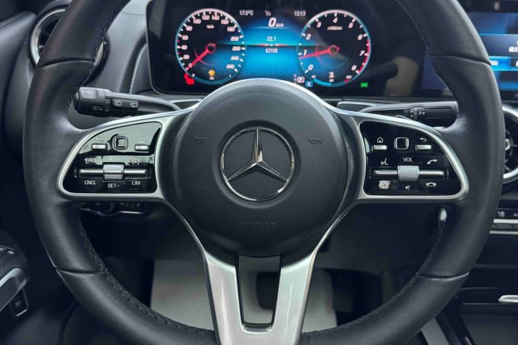 Used Mercedes-Benz GLB 2020 GLB 180 Fashion Model Interior 3