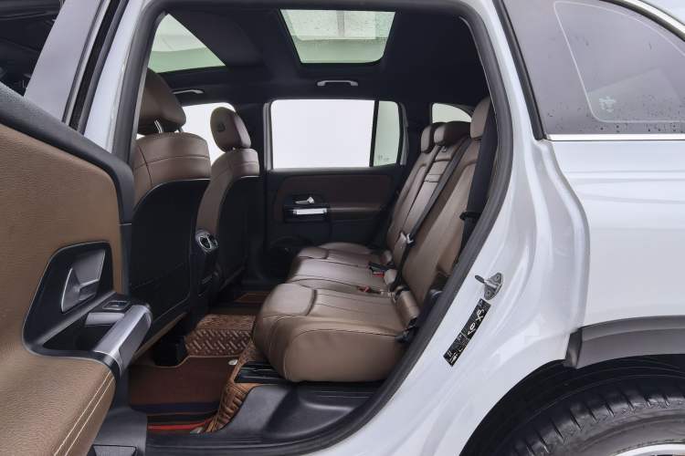 Used Mercedes-Benz GLB 2020 Facelift GLB 200 Fashion Edition Interior 4