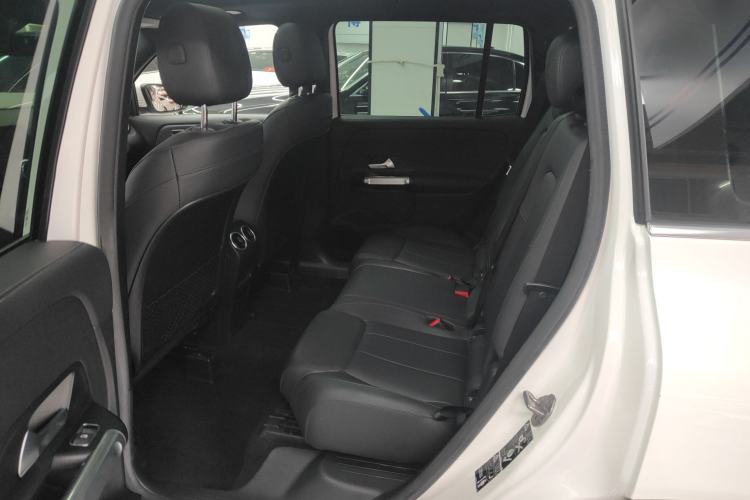 Used Mercedes-Benz GLB 2020 Facelift GLB 200 Fashion Edition Interior 4