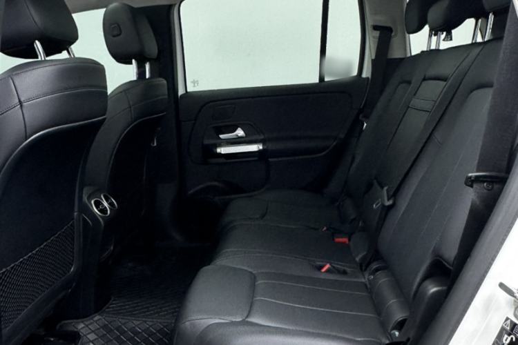 Used Mercedes-Benz GLB 2020 GLB 200 Dynamic Edition Interior 6