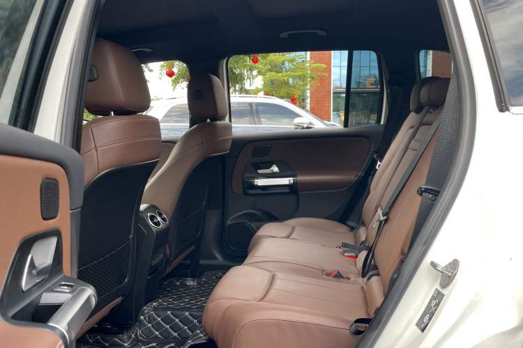 Used Mercedes-Benz GLB 2020 GLB 200 Dynamic Edition Interior 7