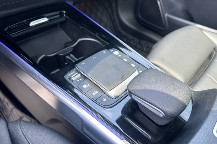 Used Mercedes-Benz GLB 2020 Updated GLB 200 Dynamic Edition Interior 8
