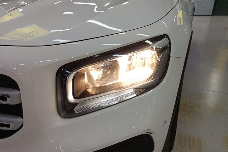 Used Mercedes-Benz GLB 2020 GLB 180 Dynamic Edition Left Front Headlight