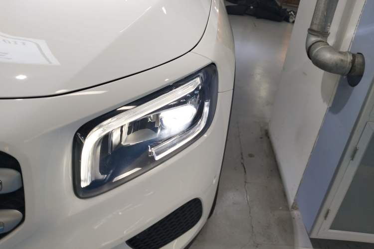 Used Mercedes-Benz GLB 2020 GLB 200 Dynamic Edition Left Front Headlight