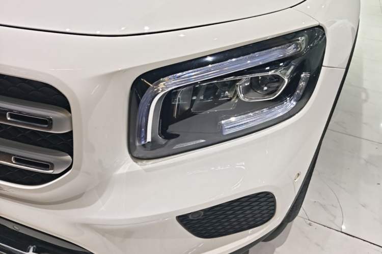 Used Mercedes-Benz GLB 2020 Updated GLB 200 Dynamic Edition Left Front Headlight