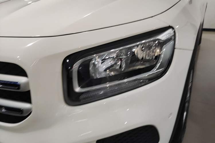 Used Mercedes-Benz GLB 2020 GLB 180 Dynamic Edition Left Front Headlight