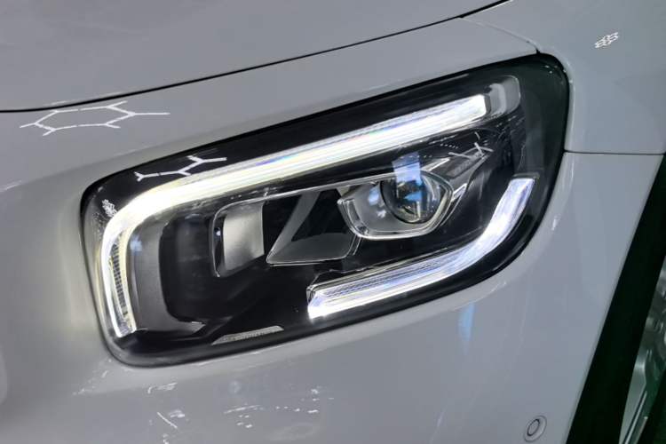 Used Mercedes-Benz GLB 2020 GLB 200 Dynamic Edition Left Front Headlight