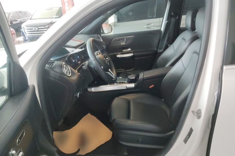 Used Mercedes-Benz GLB 2020 Facelift GLB 200 Fashion Edition Left Front Seat