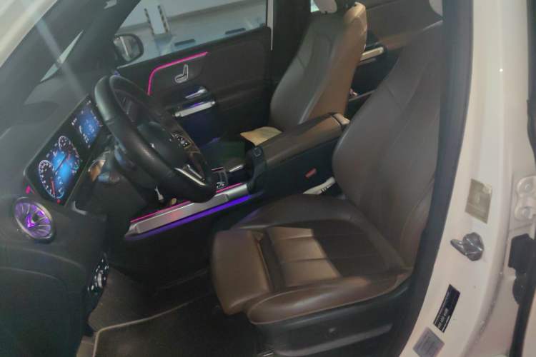 Used Mercedes-Benz GLB 2020 GLB 200 Stylish Edition Left Front Seat