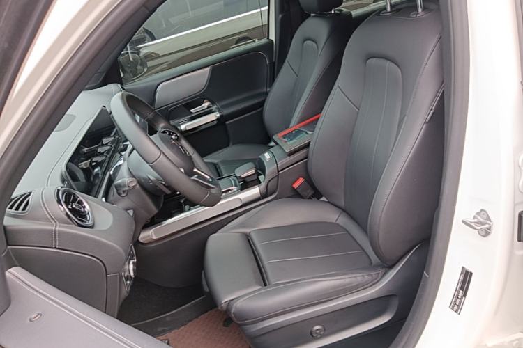 Used Mercedes-Benz GLB 2020 GLB 180 Fashion Model Left Front Seat