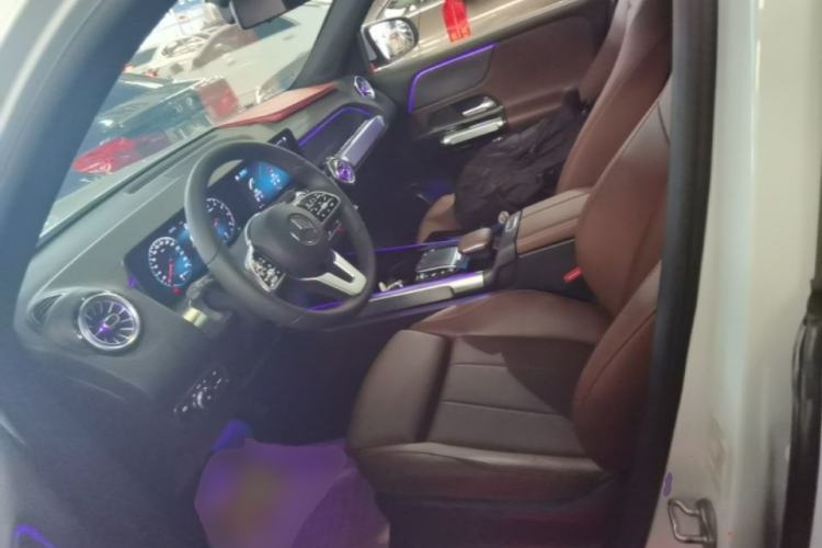 Used Mercedes-Benz GLB 2020 Updated GLB 200 Dynamic Edition Left Front Seat