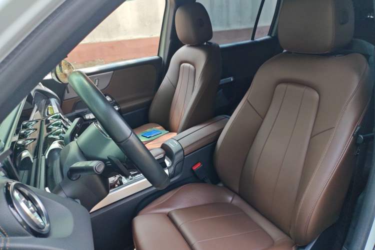 Used Mercedes-Benz GLB 2020 Facelift GLB 200 Fashion Edition Left Front Seat
