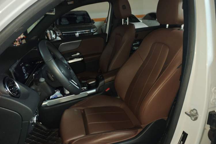Used Mercedes-Benz GLB 2020 GLB 200 Dynamic Edition Left Front Seat