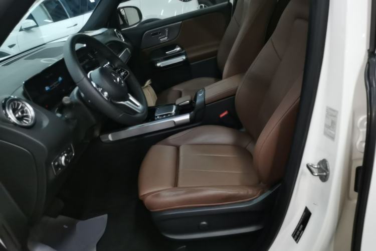 Used Mercedes-Benz GLB 2020 Facelift GLB 200 Fashion Edition Left Front Seat