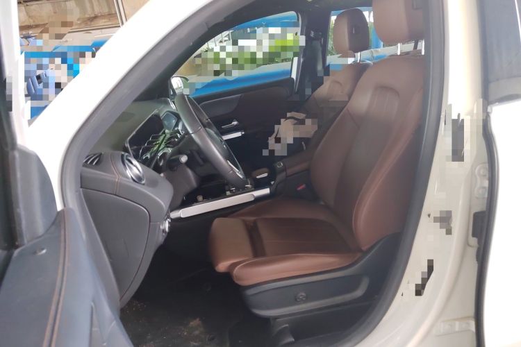 Used Mercedes-Benz GLB 2020 GLB 200 Dynamic Edition Left Front Seat