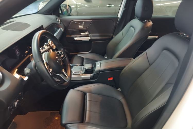 Used Mercedes-Benz GLB 2020 Facelift GLB 200 Fashion Edition Left Front Seat