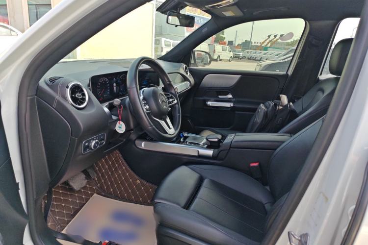 Used Mercedes-Benz GLB 2020 GLB 180 Dynamic Edition Left Front Seat