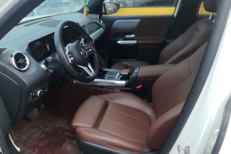 Used Mercedes-Benz GLB 2020 GLB 180 Fashion Model Left Front Seat