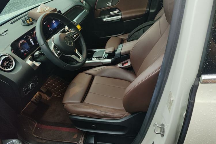 Used Mercedes-Benz GLB 2020 GLB 200 Stylish Edition Left Front Seat