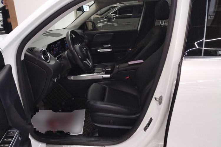 Used Mercedes-Benz GLB 2020 GLB 200 Dynamic Edition Left Front Seat