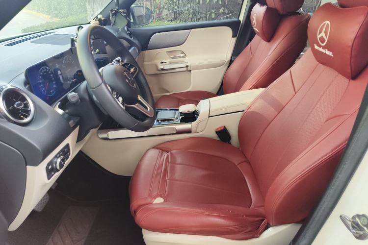 Used Mercedes-Benz GLB 2020 GLB 180 Fashion Model Left Front Seat