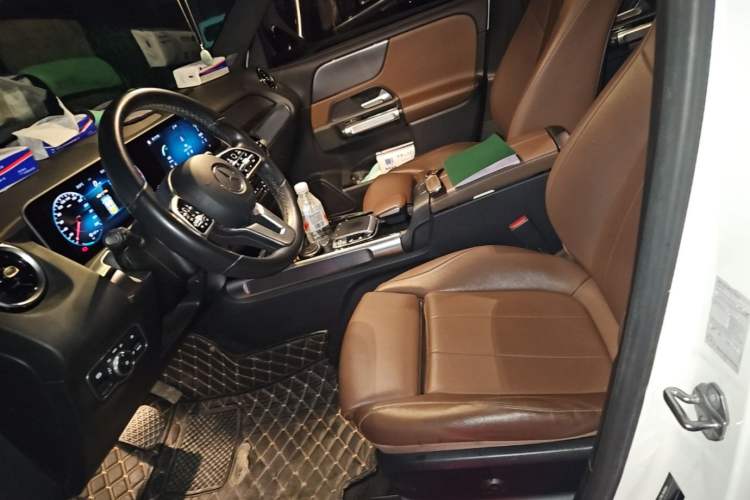 Used Mercedes-Benz GLB 2020 GLB 200 Dynamic Edition Left Front Seat