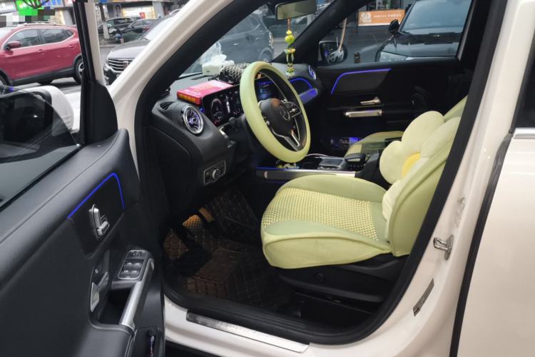 Used Mercedes-Benz GLB 2020 Updated GLB 200 Dynamic Edition Left Front Seat