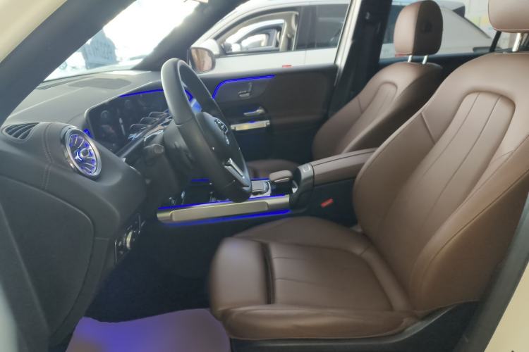 Used Mercedes-Benz GLB 2020 GLB 200 Stylish Edition Left Front Seat