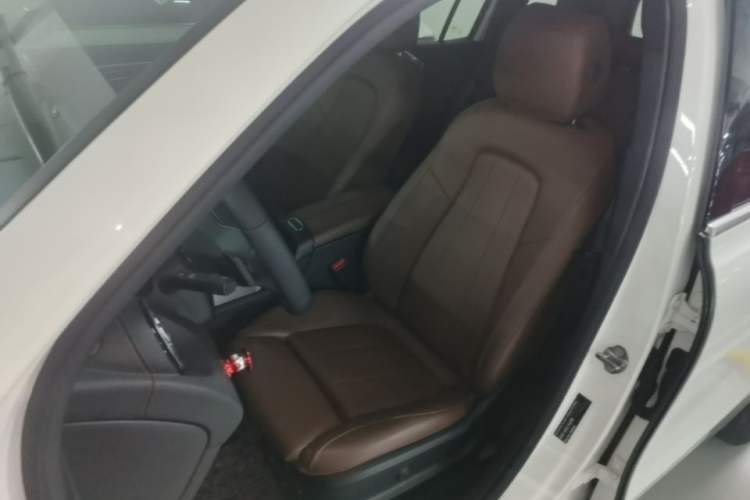 Used Mercedes-Benz GLB 2020 Updated GLB 200 Dynamic Edition Left Front Seat